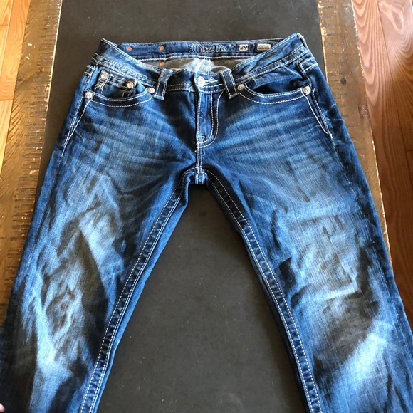 Signature cuffed Capri. Miss me. Open to offers - Picture 2 of 2